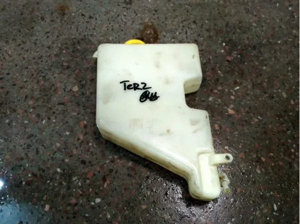 Tanque de expansão do sistema de esfriamento Nissan Terrano II SUV (R20) (1993 - 2006) preço, a partir de