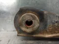 Braço oscilante inferior esquerdo de suspensão dianteira Toyota Hiace H5