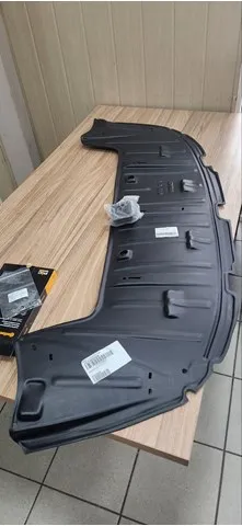 Spoiler do pára-choque dianteiro PCT60006B Signeda