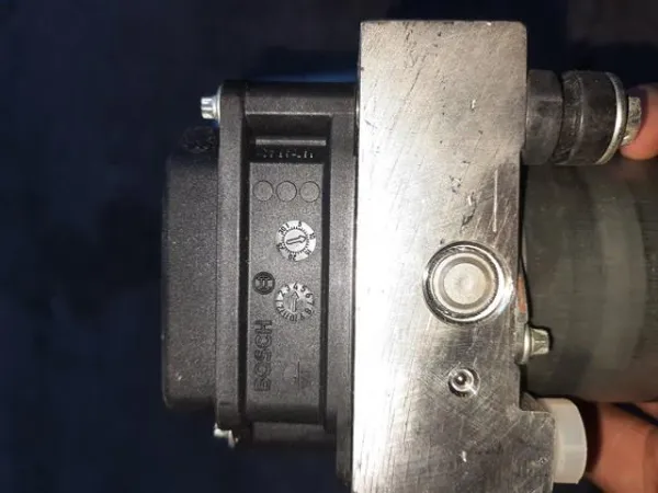 Unidade hidráulico de controlo ABS Renault (RVI) 476600457R