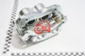 Suporte do freio dianteiro esquerdo Hyundai H-1 STAREX A1