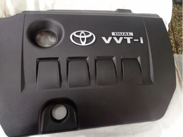 Compre Tampa de válvulas Toyota Corolla  E15