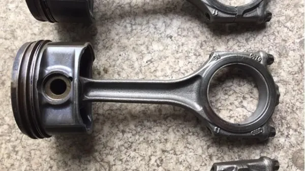 Compre 078198401C VAG Biela de pistão de motor