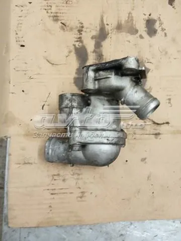 Caixa do termostato Mitsubishi Lancer IX