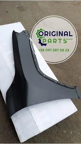 Pára-lama dianteiro direito Toyota Land Cruiser J300