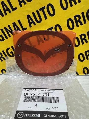 Emblema de tampa de porta-malas (emblema de firma) Mazda CX-30 DM