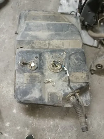 Tanque de combustível Toyota Land Cruiser 100