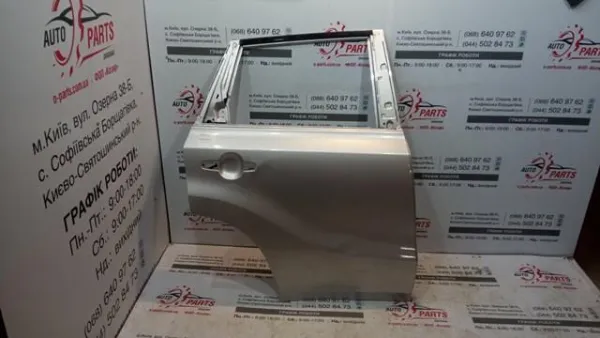 Porta traseira direita 6800354P01000 Suzuki