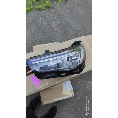 Luz esquerda YP00015780 Opel