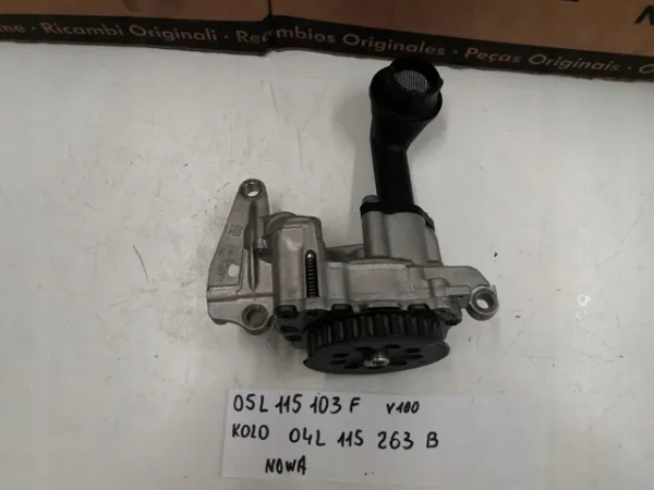Bomba de óleo Skoda Octavia IV A8