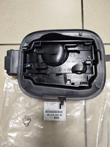 Caixa de gargalo de enchimento do tanque de combustível 9821505180 Peugeot/Citroen