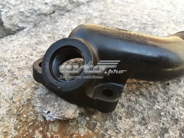 Flange do sistema de esfriamento (união em T) 89FF8594A2A Ford