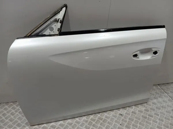 Porta dianteira esquerda 9822028380 Peugeot/Citroen