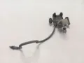 Suporte do freio traseiro esquerdo Mazda 626 GE