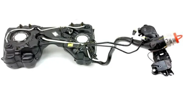 Tanque de combustível Audi Q3 F3B