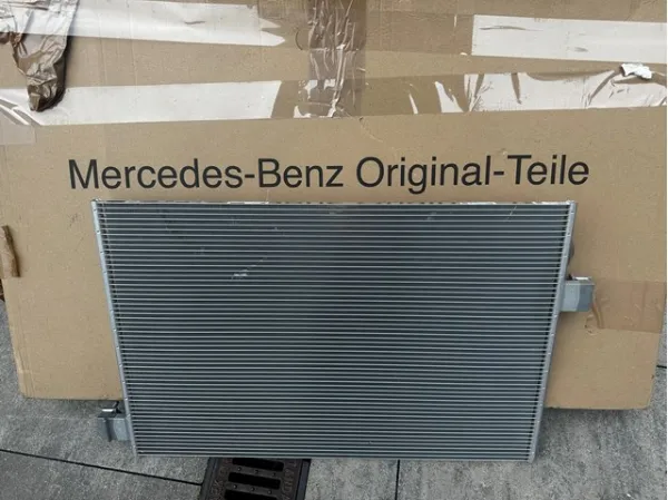 Radiador de aparelho de ar condicionado A0995008901 Mercedes