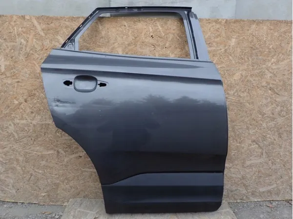 Porta traseira direita YP00119880 Peugeot/Citroen