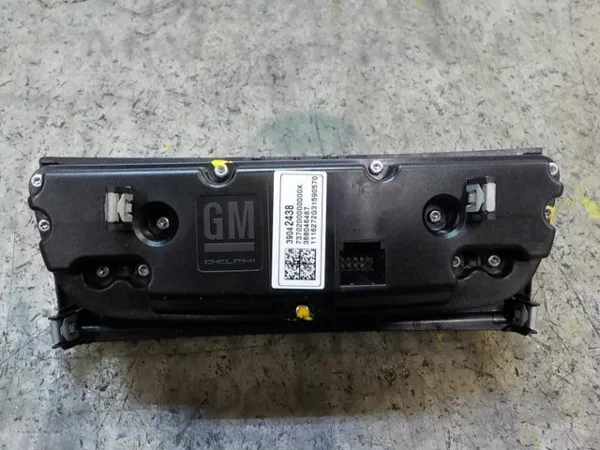 Unidade de controlo dos modos de aquecimento/condicionamento Opel Astra K