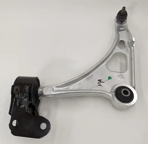 Braço oscilante inferior esquerdo de suspensão dianteira 51360TZ5Y10 Honda
