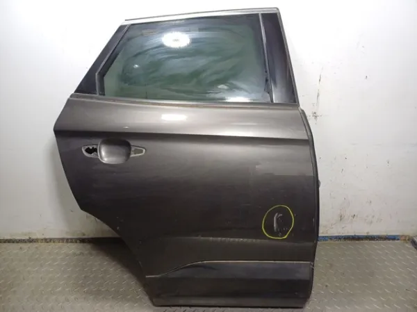 Porta traseira direita YP00119880 Opel