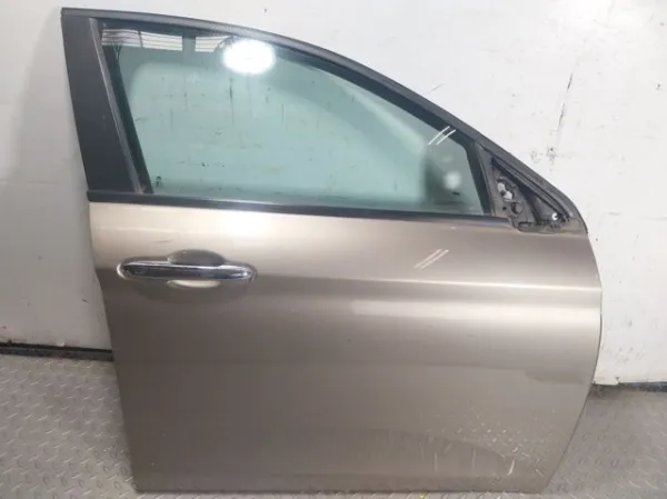 Porta dianteira direita 52115441 Fiat/Alfa/Lancia