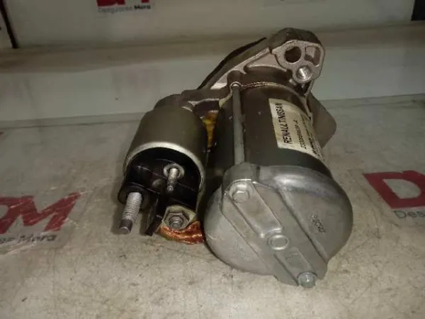 Motor de arranco 233005993R Nissan/Infiniti