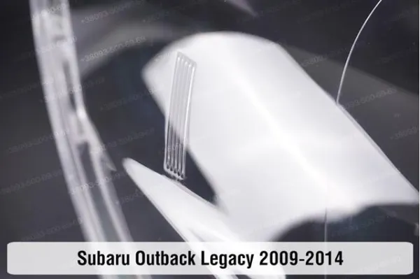 Luz esquerda 84001AJ110 Subaru