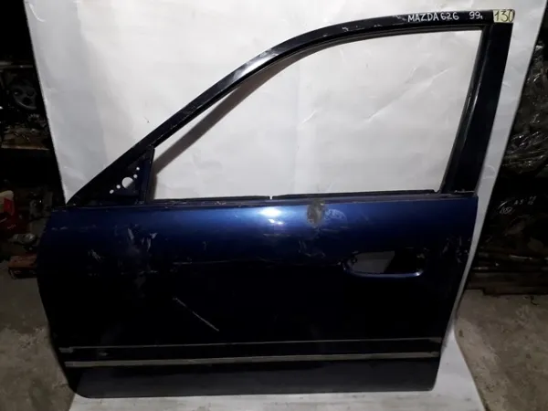 Porta dianteira esquerda Mazda 626 V