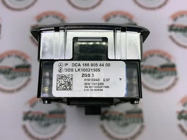  A1669054400649107 Mercedes