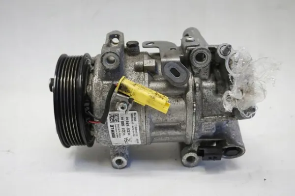 Compressor de aparelho de ar condicionado 9833718880 Peugeot/Citroen