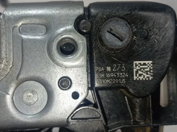 Fecho da porta dianteira esquerda 9819027380 Peugeot/Citroen