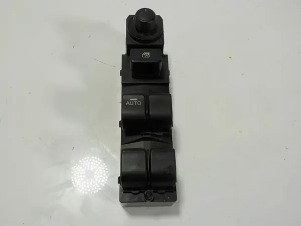  DG3T66350 Mazda