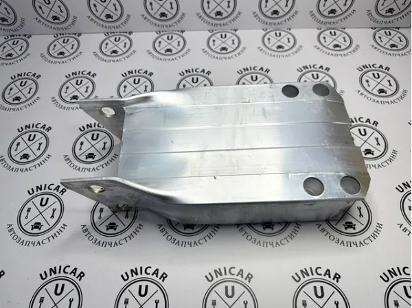 Consola de reforçador do pára-choque dianteiro A2976202300 Mercedes