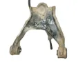 Braço oscilante superior direito de suspensão dianteira Mitsubishi L 200 KA, KB