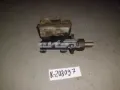 Cilindro mestre do freio Nissan Primera P10
