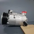 Compressor de aparelho de ar condicionado Land Rover Freelander L359