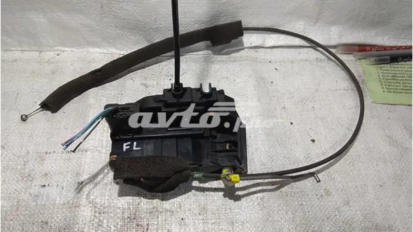 Fecho da porta dianteira esquerda Nissan JUKE JPN