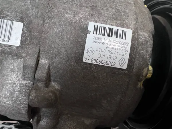  8200939386A Renault (RVI)