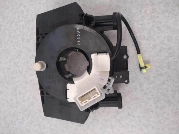 Anel AIRBAG de contato, cabo plano do volante B5567JG49D China