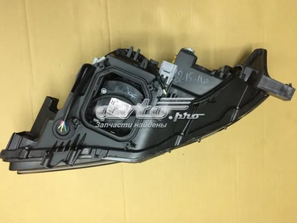 Luz direita 811450E061 Toyota