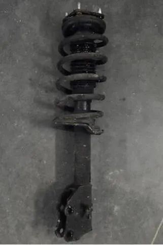 Mola dianteira TD7634011 Mazda