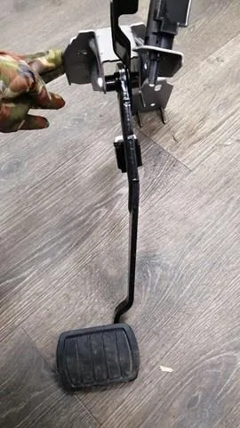 Pedal do freio 9816945780 Peugeot/Citroen
