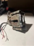 Suporte do freio traseiro esquerdo Volkswagen Tiguan 5N1, 5N2