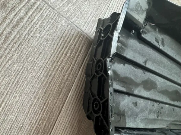 Perciana do radiador de esfriamento 51745A1E918 BMW