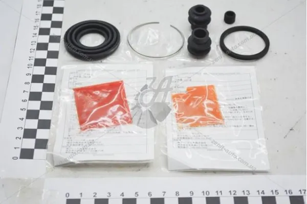 4605B983 Mitsubishi Kit de reparação de suporte do freio traseiro