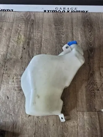 Tanque de fluido para lavador de vidro 8D0955453B VAG