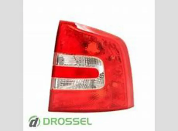 Porta dianteira esquerda Skoda Octavia II A5