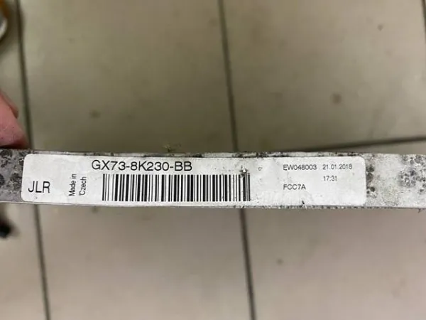 Radiador de esfriamento de motor adicional GX738K230BB Jaguar