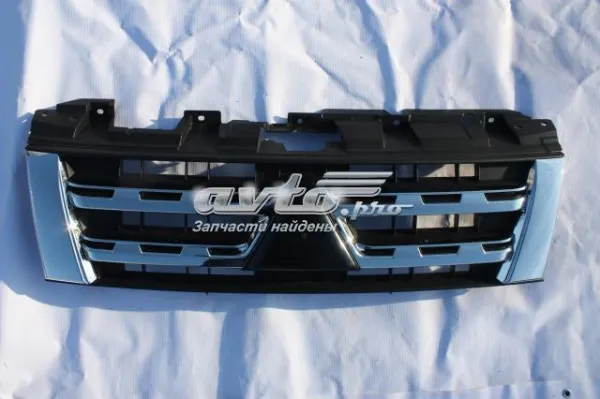 Grelha do radiador 7450A825 Chrysler