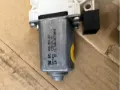 Motor de acionamento de vidro da porta dianteira esquerda Volkswagen Passat 3G5, CB5